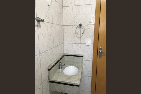 Casa para alugar com 360m², 5 quartos e 2 vagas Casa para alugar com 360m², 5 quartos e 2 vagasBanheiro