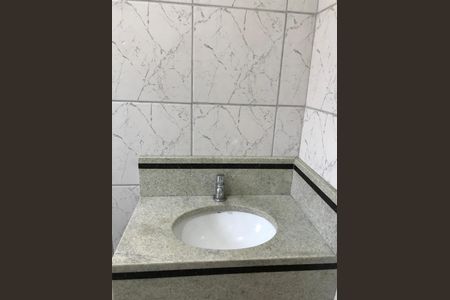 Casa para alugar com 360m², 5 quartos e 2 vagas Casa para alugar com 360m², 5 quartos e 2 vagasBanheiro
