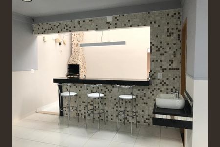 Casa para alugar com 360m², 5 quartos e 2 vagas Casa para alugar com 360m², 5 quartos e 2 vagasÁrea externa