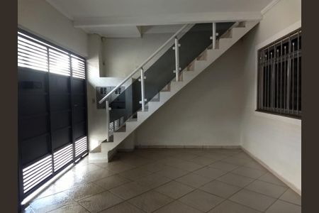 Casa para alugar com 360m², 5 quartos e 2 vagas