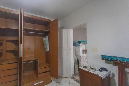 Casa à venda com 263m², 5 quartos e 6 vagasCasa 2 - quarto 1 