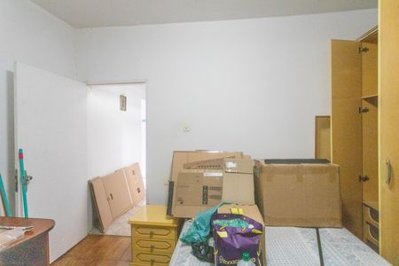 Casa à venda com 263m², 5 quartos e 6 vagasCasa 2 - quarto 2