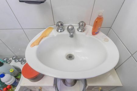 Casa à venda com 263m², 5 quartos e 6 vagasCasa 2 - banheiro 