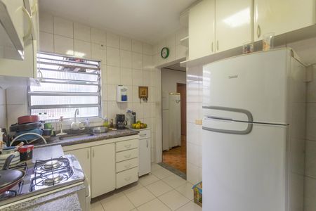 Casa à venda com 263m², 5 quartos e 6 vagasCasa 1 - cozinha 