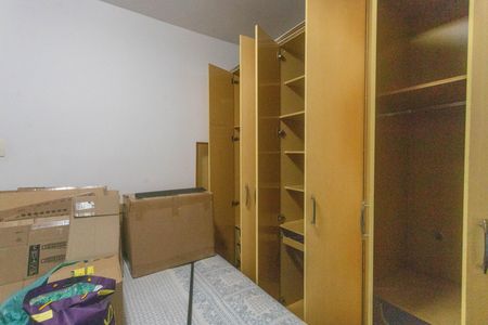 Casa à venda com 263m², 5 quartos e 6 vagasCasa 2 - quarto 2