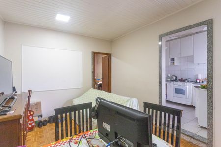 Casa à venda com 263m², 5 quartos e 6 vagasCasa 1 - sala