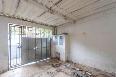 Casa à venda com 263m², 5 quartos e 6 vagasCasa 4 - garagem 