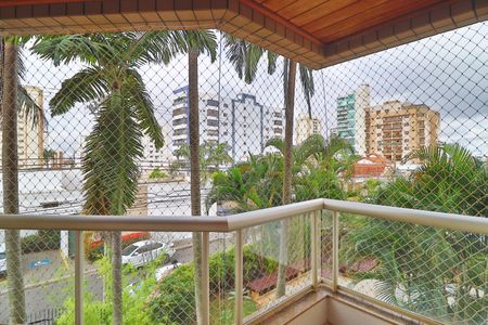 Sacada de apartamento para alugar com 3 quartos, 100m² em Martins, Uberlândia