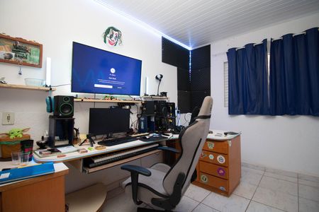 Casa à venda com 170m², 2 quartos e 3 vagas Casa à venda com 170m², 2 quartos e 3 vagasQuarto 1