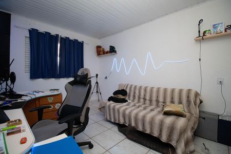 Casa à venda com 170m², 2 quartos e 3 vagas Casa à venda com 170m², 2 quartos e 3 vagasQuarto 1
