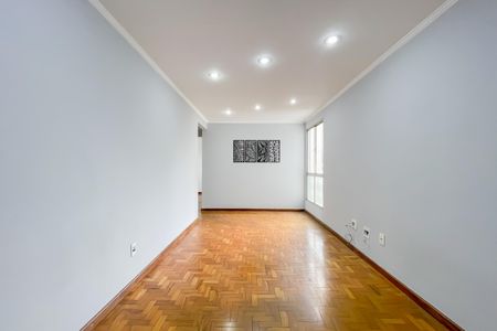 Sala de apartamento para alugar com 3 quartos, 62m² em Iapi, Osasco