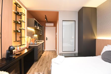Kitnet/Studio para alugar com 1 quarto, 17m² em Centro, Curitiba