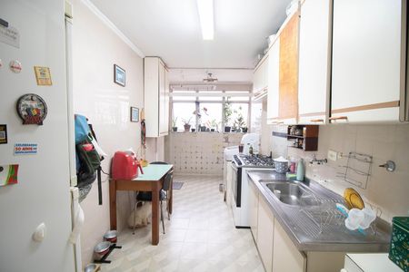 Apartamento para alugar com 64m², 2 quartos e 1 vagaCOZINHA E ÁREA DE SERVIÇO