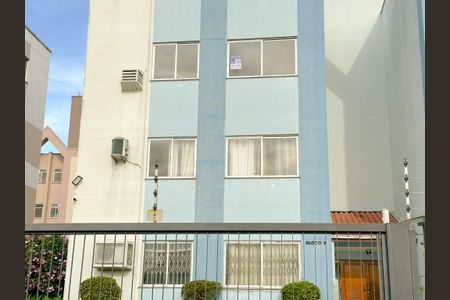 Apartamento para alugar com 52m², 2 quartos e 1 vagaPlaquinha
