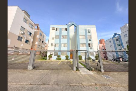 Apartamento para alugar com 52m², 2 quartos e 1 vagaFachada