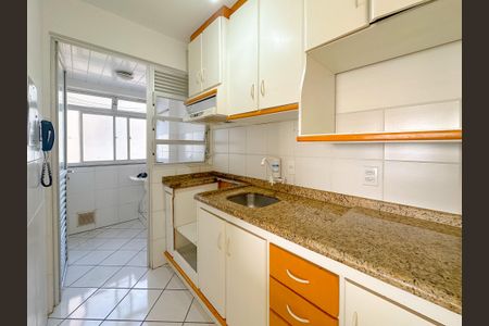 Apartamento para alugar com 52m², 2 quartos e 1 vagaCozinha