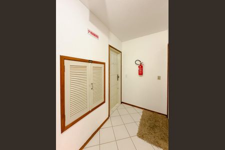 Apartamento para alugar com 52m², 2 quartos e 1 vagaHall social