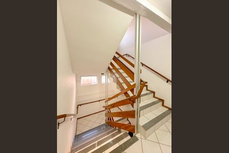 Apartamento para alugar com 52m², 2 quartos e 1 vagaHall social