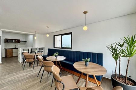 Studio para alugar com 27m², 1 quarto e sem vaga Studio para alugar com 27m², 1 quarto e sem vagaSalão de Festas