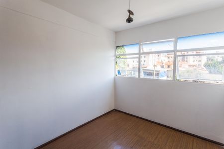 Apartamento para alugar com 105m², 3 quartos e 2 vagasQuarto 2