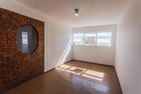 Sala 1 de apartamento para alugar com 3 quartos, 105m² em Sagrada Família, Belo Horizonte