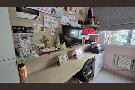 Apartamento à venda com 76m², 2 quartos e 1 vagaQuarto