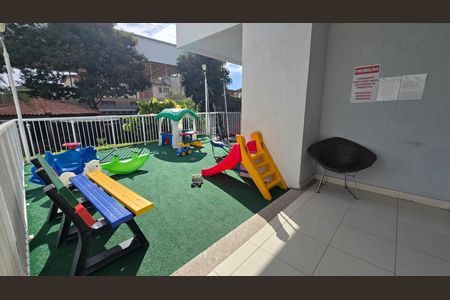 Apartamento à venda com 76m², 2 quartos e 1 vagaÁrea externa