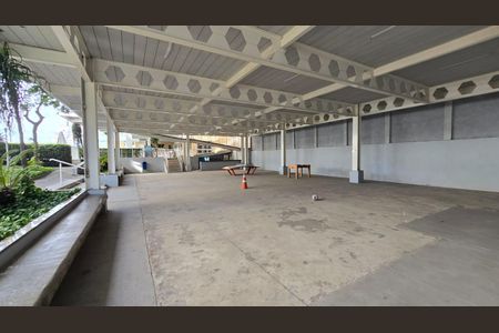 Apartamento à venda com 76m², 2 quartos e 1 vagaÁrea externa