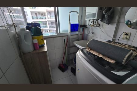 Apartamento à venda com 76m², 2 quartos e 1 vagaÁrea de serviço