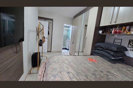 Apartamento à venda com 76m², 2 quartos e 1 vagaQuarto