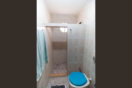 Casa à venda com 480m², 5 quartos e 4 vagas Casa à venda com 480m², 5 quartos e 4 vagasBanheiro da Suíte 2
