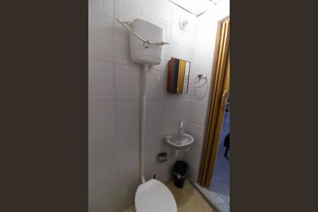 Casa à venda com 480m², 5 quartos e 4 vagas Casa à venda com 480m², 5 quartos e 4 vagasBanheiro da Suíte 1