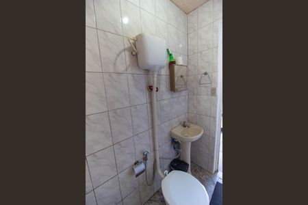 Casa à venda com 480m², 5 quartos e 4 vagas Casa à venda com 480m², 5 quartos e 4 vagasBanheiro de serviço