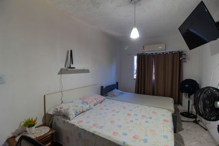 Casa à venda com 480m², 5 quartos e 4 vagas Casa à venda com 480m², 5 quartos e 4 vagasSuíte 2