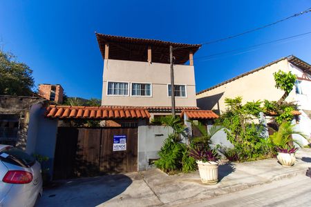 Fachada de casa à venda com 5 quartos, 480m² em Serra Grande, Niterói