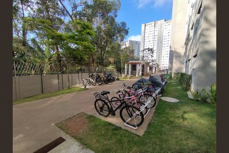 Apartamento à venda com 42m², 2 quartos e sem vaga Apartamento à venda com 42m², 2 quartos e sem vagaBicicletário