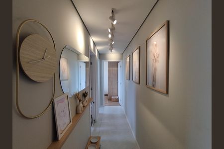Apartamento à venda com 42m², 2 quartos e sem vaga Apartamento à venda com 42m², 2 quartos e sem vagaCorredor