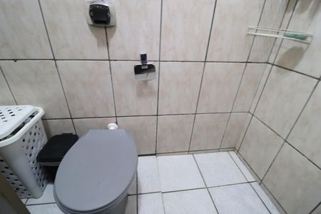 Banheiro Social de casa para alugar com 3 quartos, 140m² em Jardim Europa, Uberlândia