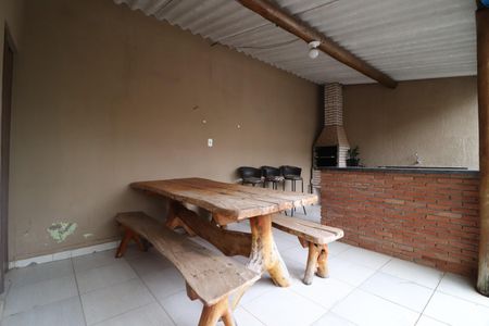 Casa para alugar com 140m², 3 quartos e 3 vagasVaranda