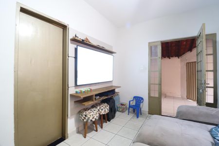 Sala de casa para alugar com 3 quartos, 140m² em Jardim Europa, Uberlândia