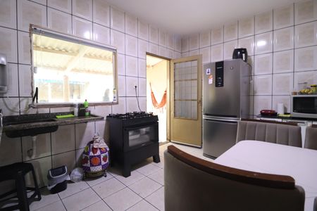 Casa para alugar com 140m², 3 quartos e 3 vagasCozinha