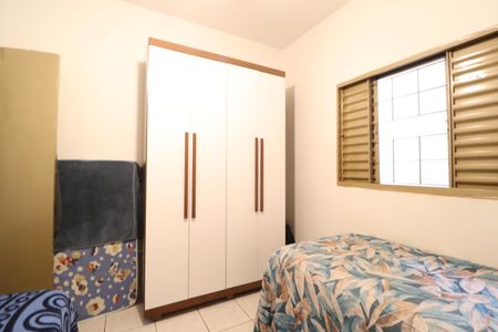 Casa para alugar com 140m², 3 quartos e 3 vagasQuarto 2