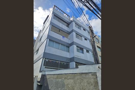 Apartamento para alugar com 110m², 3 quartos e 1 vaga Apartamento para alugar com 110m², 3 quartos e 1 vagaFachada