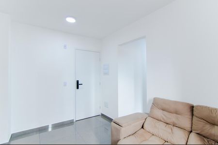 Sala de apartamento para alugar com 2 quartos, 50m² em Jardim Aida, Guarulhos