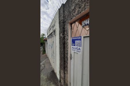 Placa de casa para alugar com 1 quarto, 40m² em Concórdia, Belo Horizonte