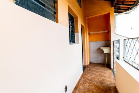 Casa para alugar com 40m², 1 quarto e sem vagaÁrea de Serviço
