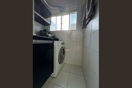 Apartamento à venda com 44m², 2 quartos e 1 vaga Apartamento à venda com 44m², 2 quartos e 1 vagaÁrea de Serviço