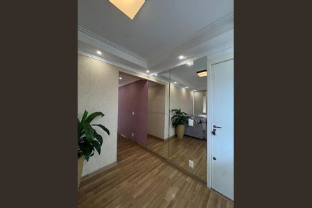 Apartamento à venda com 44m², 2 quartos e 1 vaga Apartamento à venda com 44m², 2 quartos e 1 vagaCorredor
