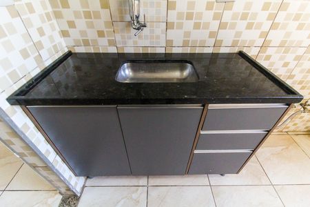 Apartamento à venda com 47m², 2 quartos e sem vagaCozinha e Área de Serviço