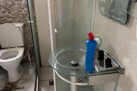 Apartamento para alugar com 49m², 2 quartos e sem vagaBanheiro